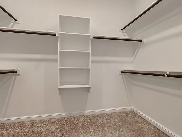 15952 Hayes Ridge Dr — Photo 20