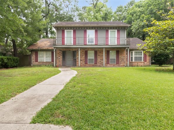 Property image for 1918 Thousand Pines Dr, Humble, TX 77339