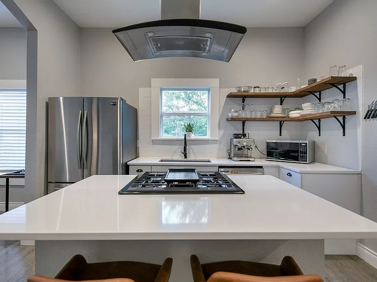 112 Dreiss St — Photo 19