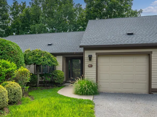 802 Heritage Hls, Somers, NY 10589