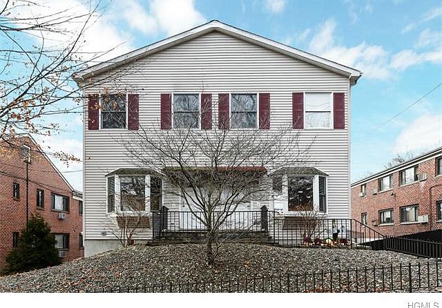 1st image of 115 N Kensico Ave