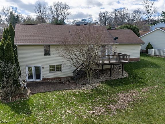5th image of 1389 N Milburn Sq NE