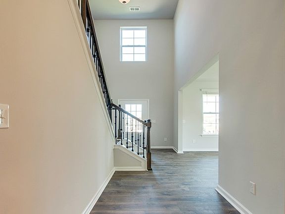 3rd image of 4009 Grapevine Loop #610-lot 610