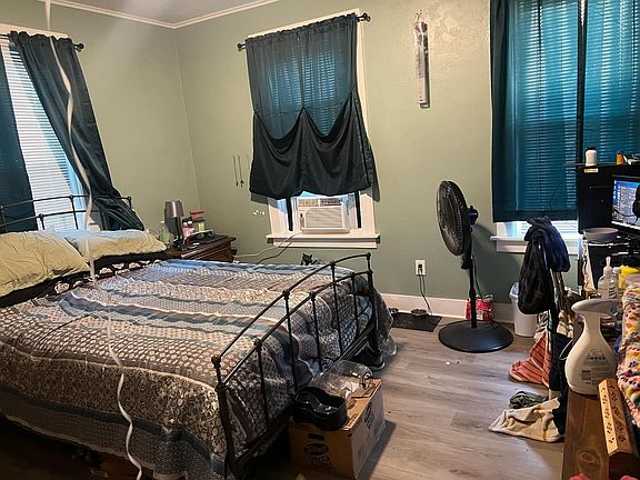 4th image of 22 Thompson St #2