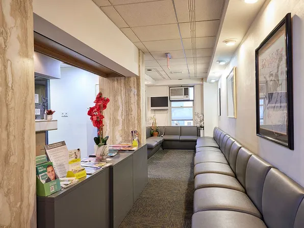 1199 Park Ave APT 1F, New York, NY 10128