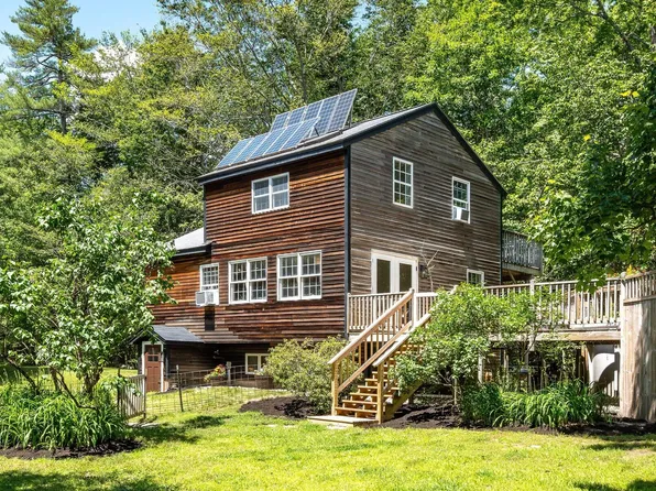 29 Acorn Lane, North Berwick, ME 03906