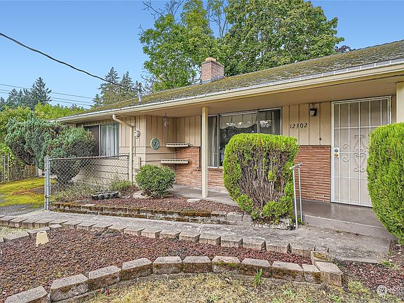 3rd image of 12302 Edgewood Avenue SW