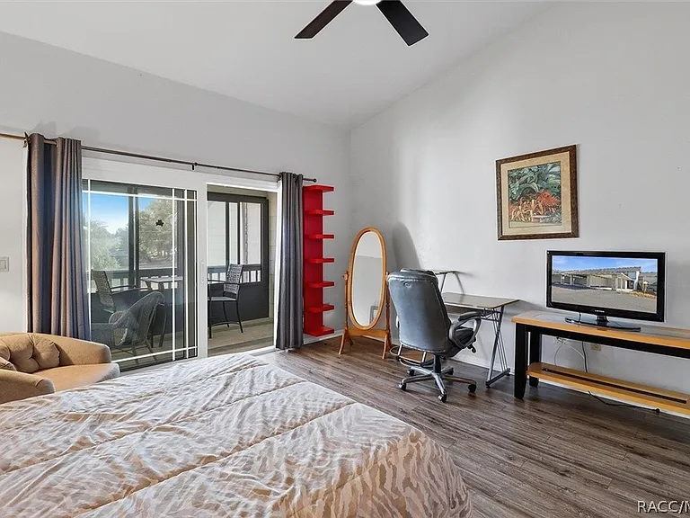 791 E Hartford St #1B — Photo 30