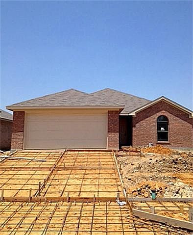 1st image of 2904 Carolina Dr