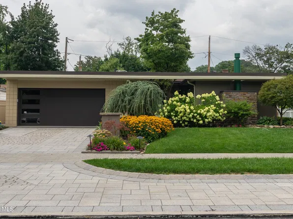 26 Mansion Blvd, Altoona, PA 16602