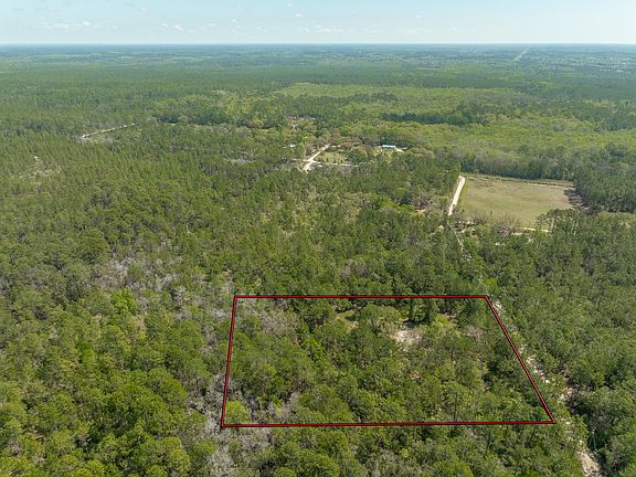4th image of 102 Lost Creek Ln