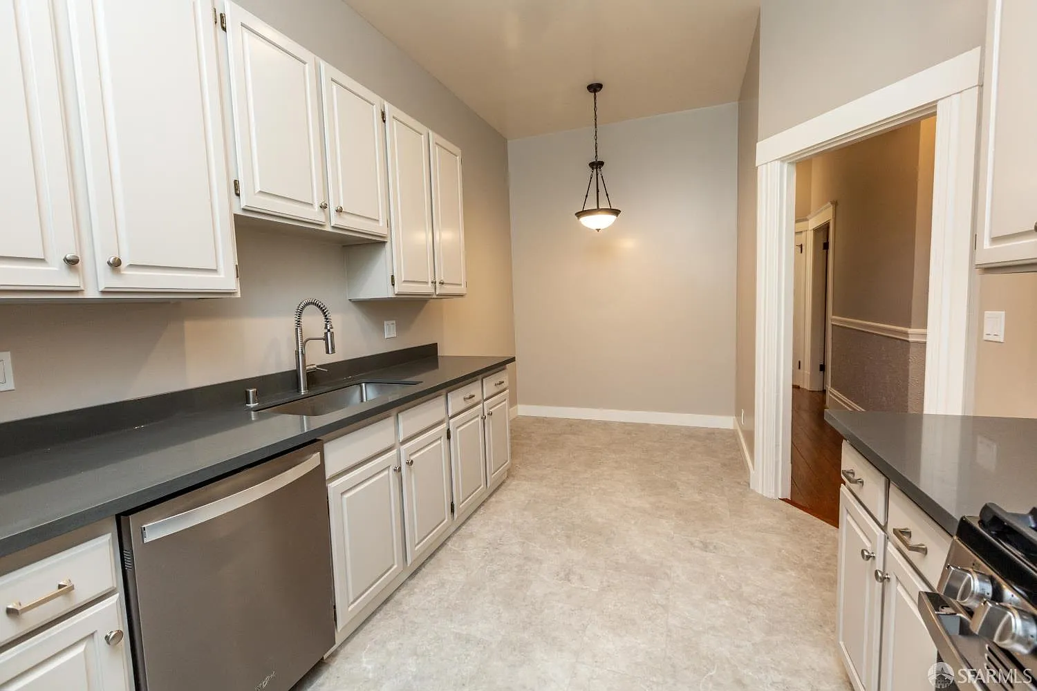 3 bed, 2.0 bath, $9,000 — Photo 1