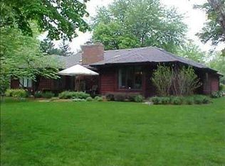 5807 SW Turnberry Ct, Topeka, KS 66614