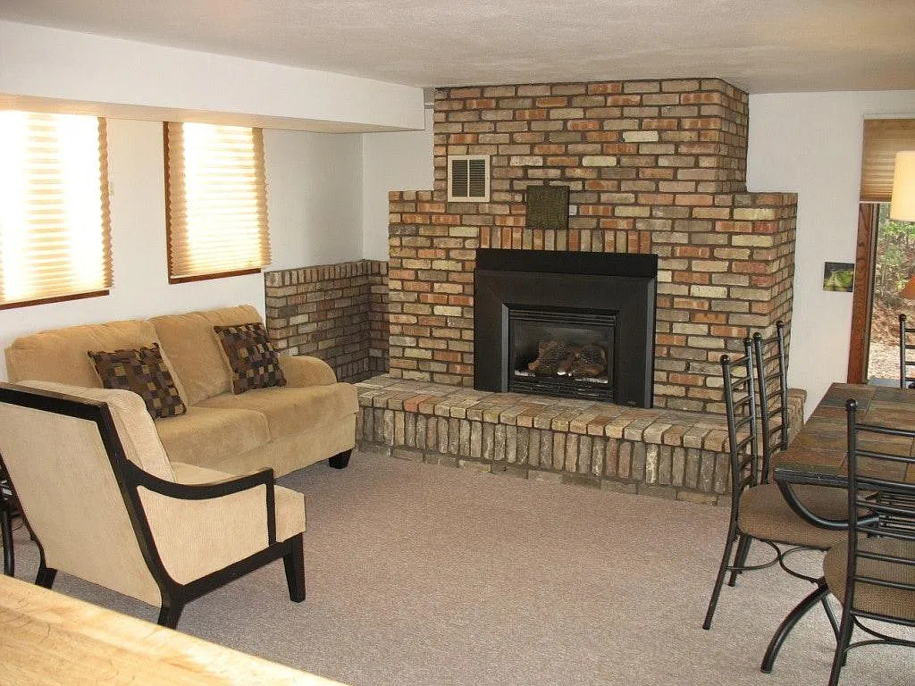 2 bed, 1500 sqft, $1,695 — Photo 1