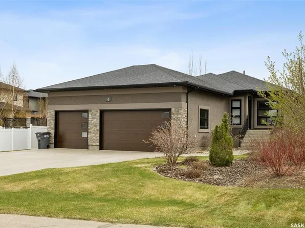 4 College CRESCENT, White City, SK S4L 0C6