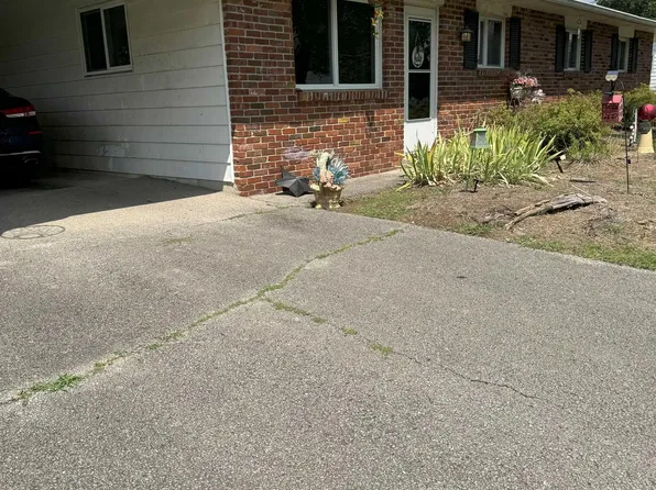 4156 & 4158 W Doyle Ave, Bloomington, IN 47403