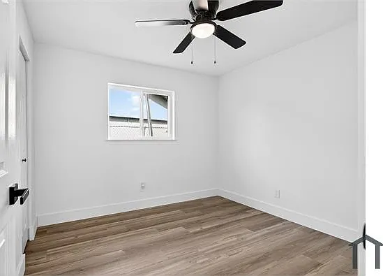6013 Cedar Ln — Photo 3