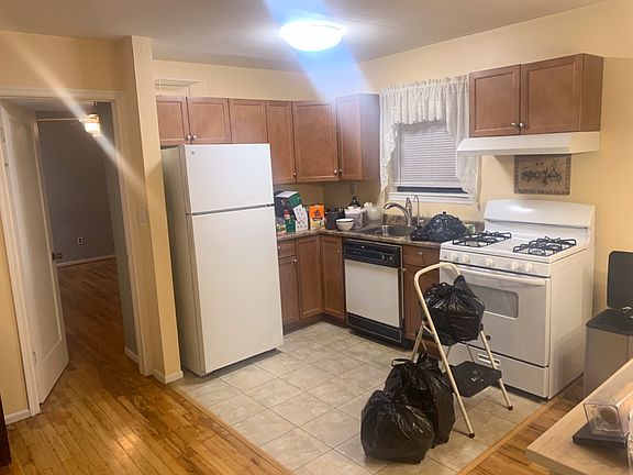2nd image of 21354 38th Ave
