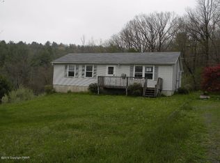 113 Farm Hill Dr, Kunkletown, PA 18058