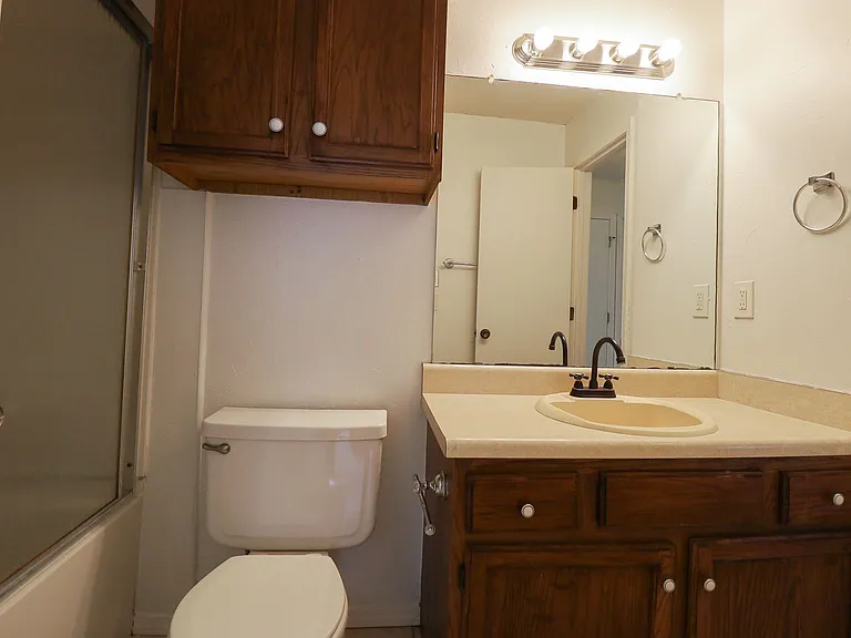 2433 E 87th St #282 — Photo 18