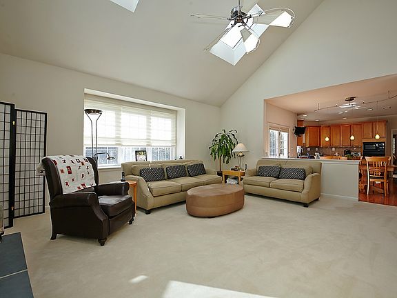 2nd image of 13261 Middleton Farm Ln