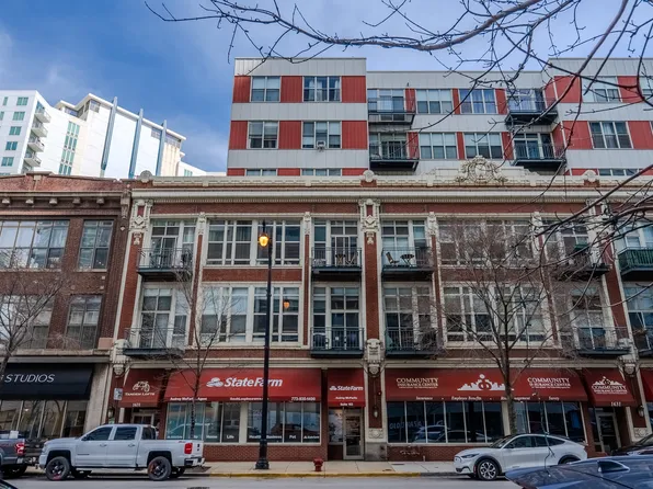 1631 S Michigan Ave APT 401, Chicago, IL 60616