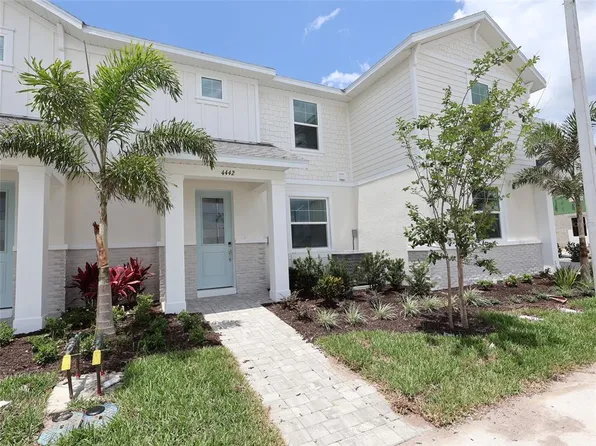 4442 Sunset Garden St, Bradenton, FL 34210