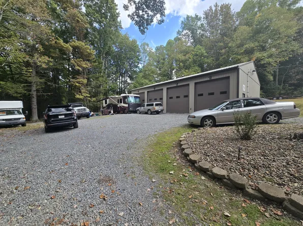 84 Old Boley Rd, Mount Nebo, WV 26679