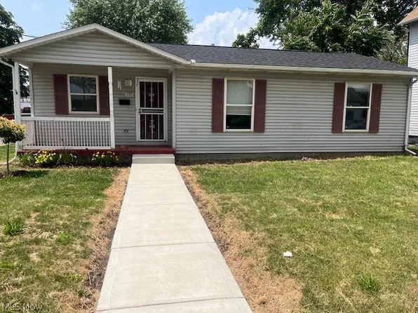 1449 Housel Ave SE, Canton, OH 44707