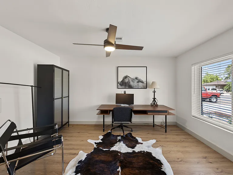5449 E Larkspur Dr — Photo 11