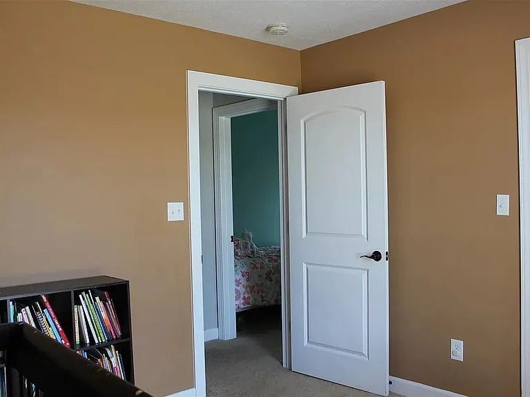 82 Grove Hill Ln — Photo 56