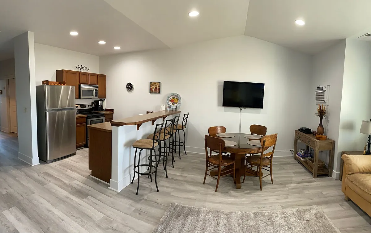 Building Photo - 4376 Brookside Ln