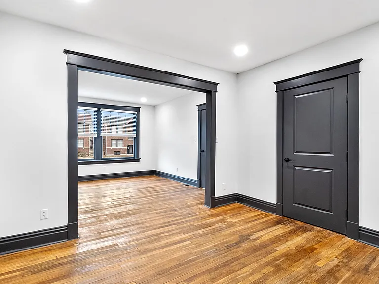 4512 Chouteau Ave #1E — Photo 6