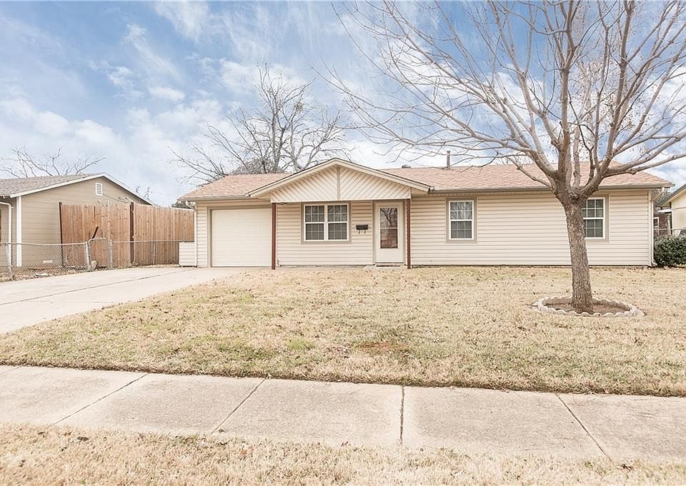 1st image of 407 Milam Dr