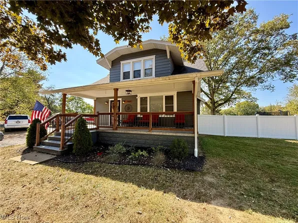 7901 E Sparta Ave, Magnolia, OH 44643