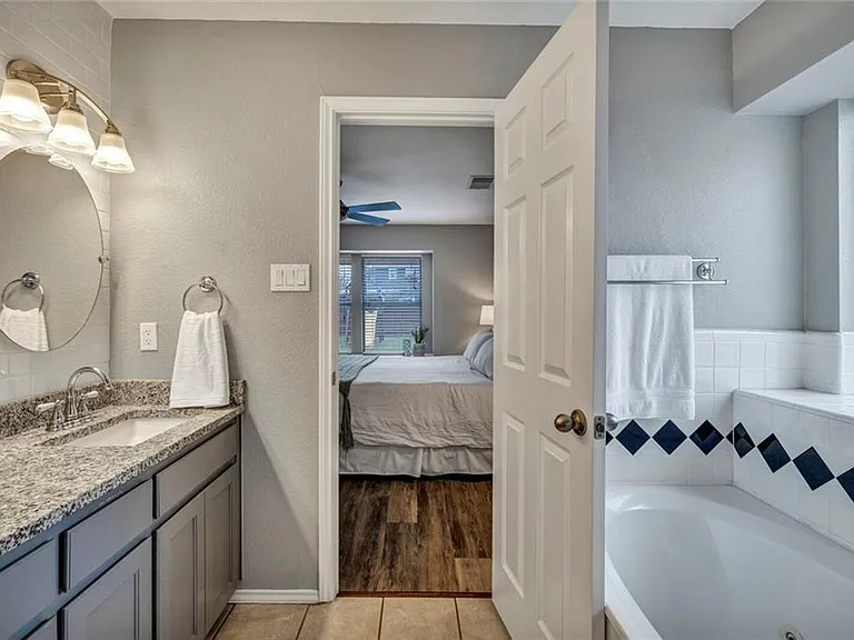 1808 Sylvia Ln — Photo 14
