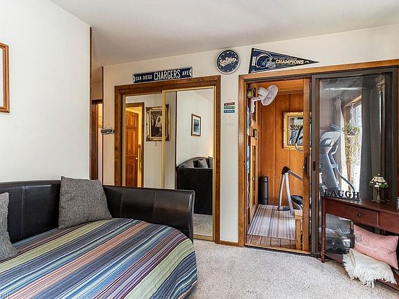 4th image of 908 Harold Dr Unit 34