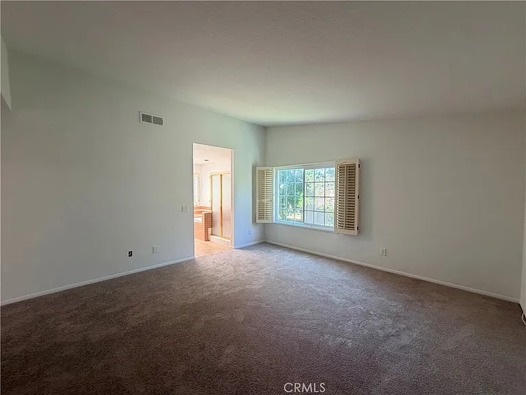 2664 Woodbury Dr — Photo 33