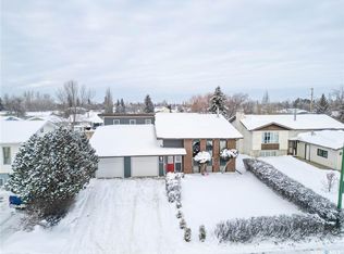 3082 Sherman Dr, Prince Albert, SK S6V7H6