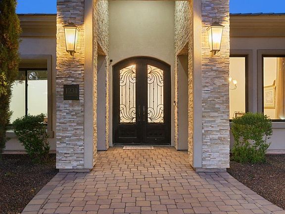 5th image of 1231 S MIRAMAR --