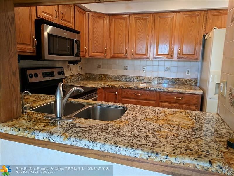 2nd image of 1350 River Reach Dr APT 211