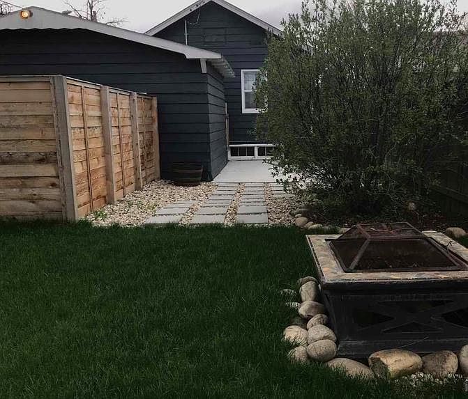 2nd image of 421 S Latah St