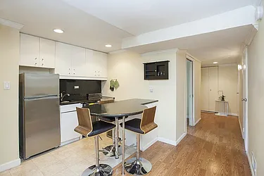 Rented by Kleier Residential