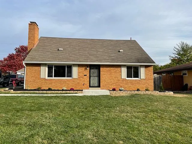 3 bed, 1915 sqft, $2,500 — Photo 2