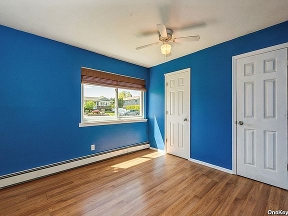 4th image of 3879 Darby Ln