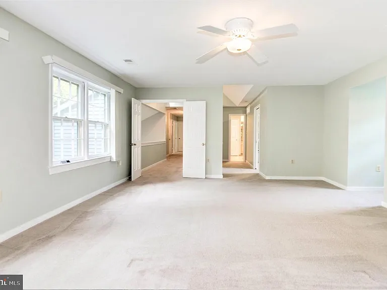 10322 Dunn Meadow Rd — Photo 24
