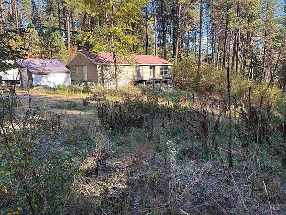 2nd image of 3 Valley View Heights Dr