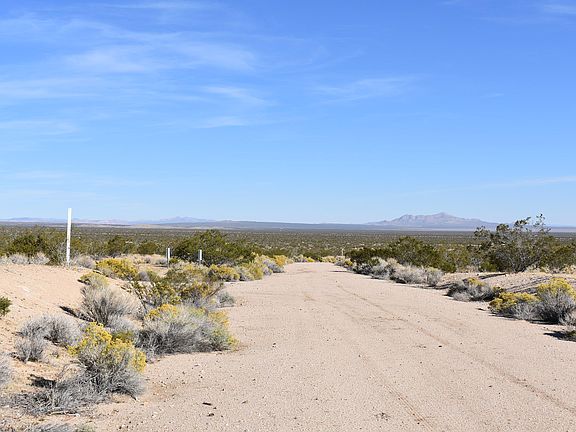 3rd image of Hansen Street & Munivez St