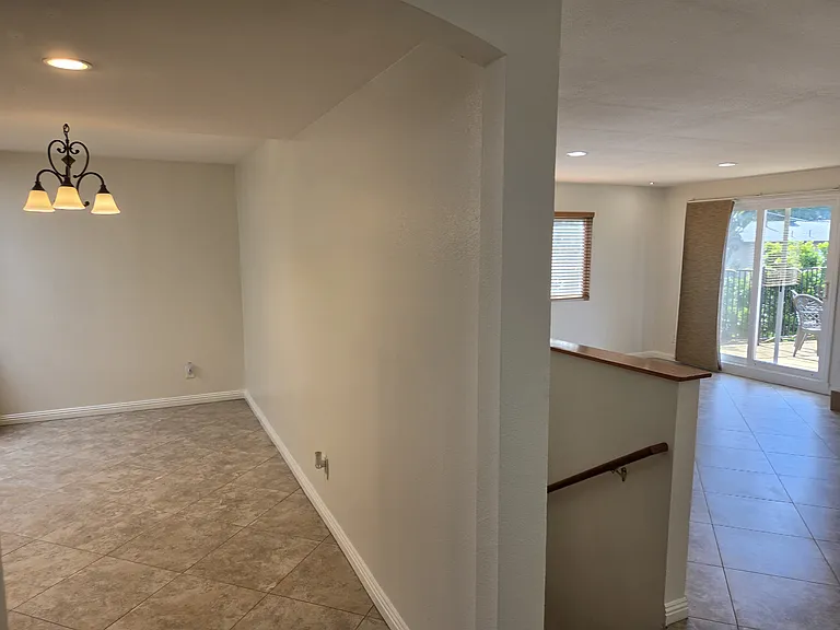 1037 Alta Vista Dr — Photo 54