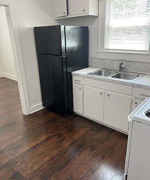 1218 Chesterfield Ave #A — Photo 6